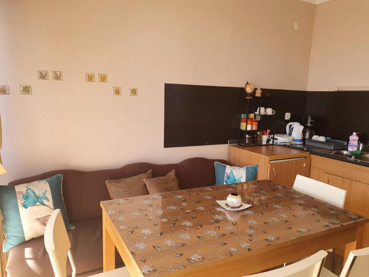 Apartment 428A In Hotel Snezhanka, 潘波洛沃 外观 照片